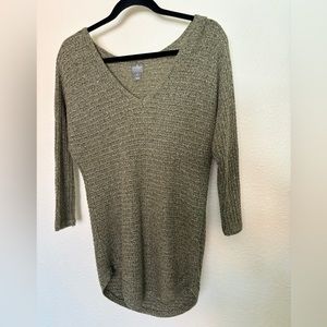 Soho new york & company 100% acyrilic XS top